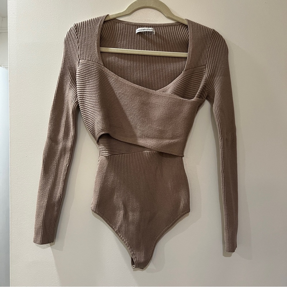 Ribbed A&F Long Sleeve Bodysuit